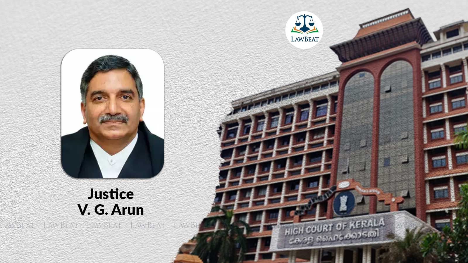 Illicit Liquor Sale Must Be In Presenti To Be Considered As An Offence Under Kerala Abkari Act: Kerala High Court Illicit Liquor Sale Must Be In Presenti To Be Considered As An Offence Under Kerala Abkari Act: Kerala High Court